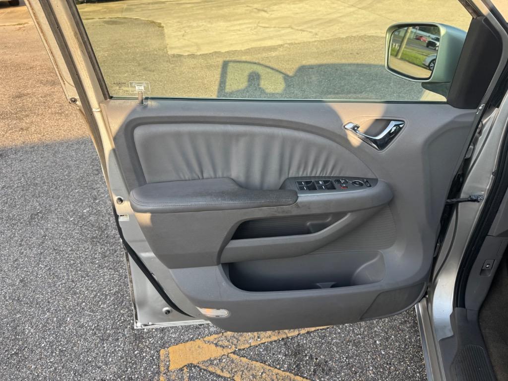 2008 Honda Odyssey - $4,995