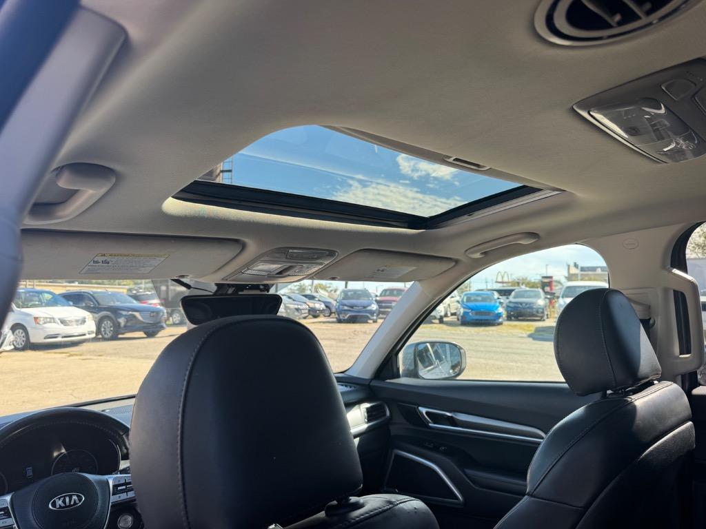2020 Kia Telluride - $17,995