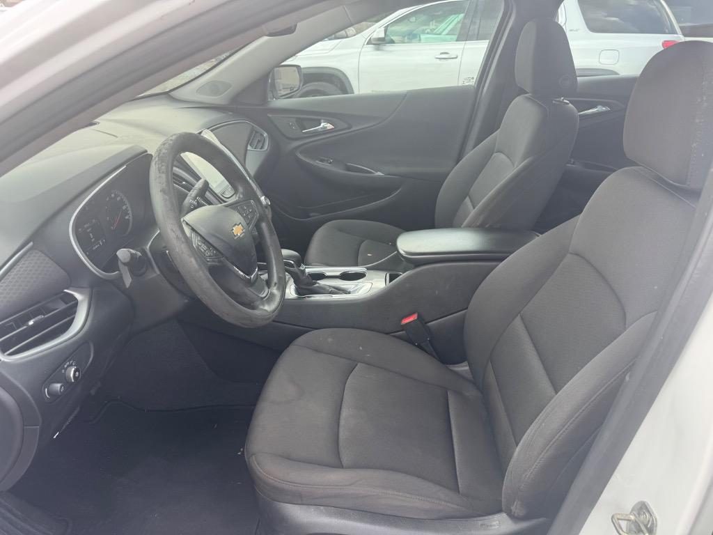 2021 Chevrolet Malibu - $12,400