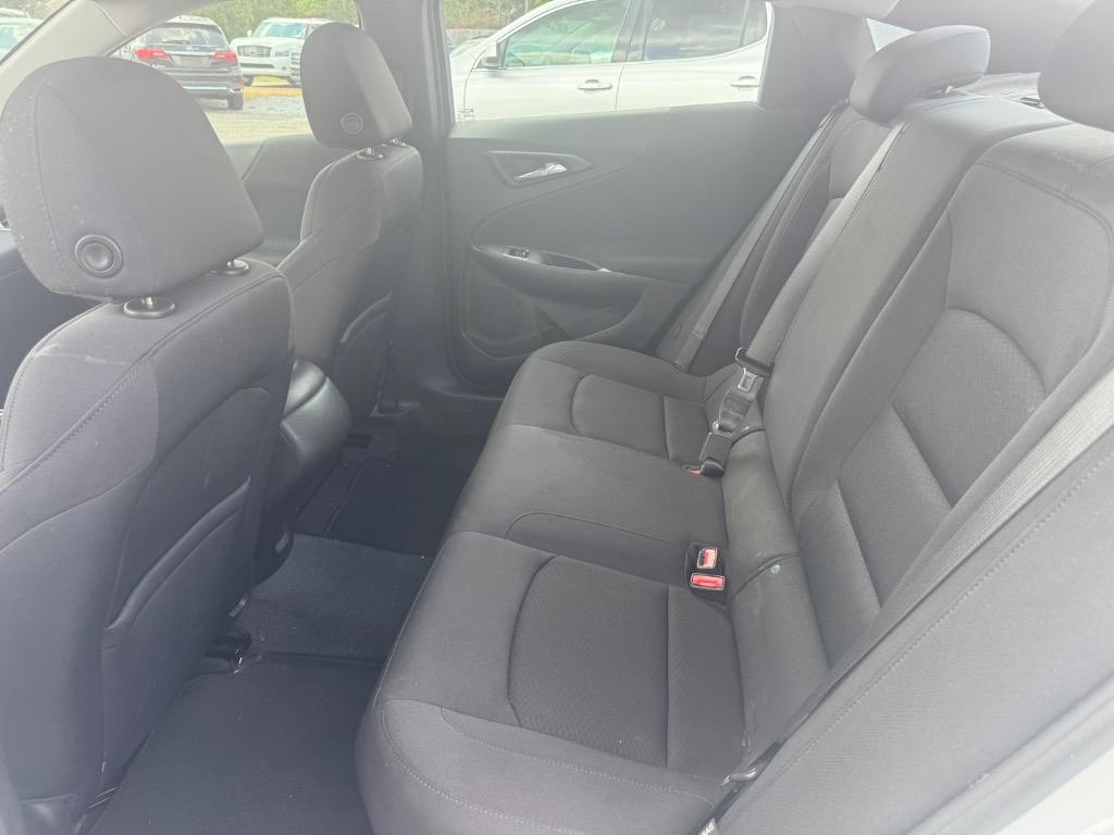 2021 Chevrolet Malibu - $12,400