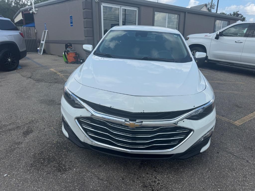 2021 Chevrolet Malibu - $12,400