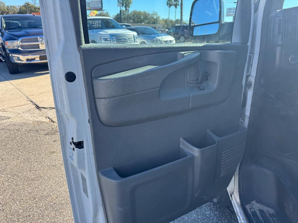 2011 Chevrolet Express - $13,995