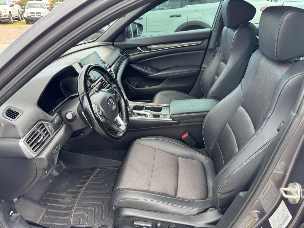 2020 Honda Accord - $15,100