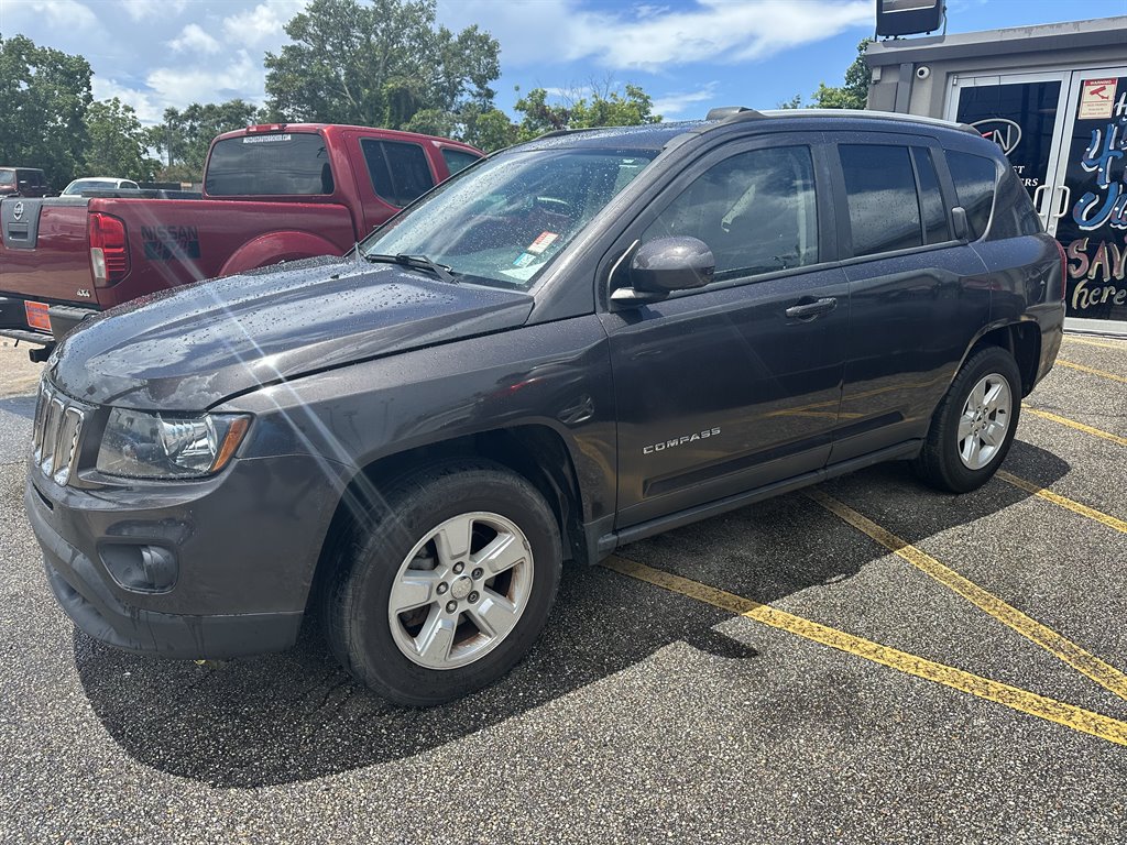 2017 Jeep Compass - $10,775