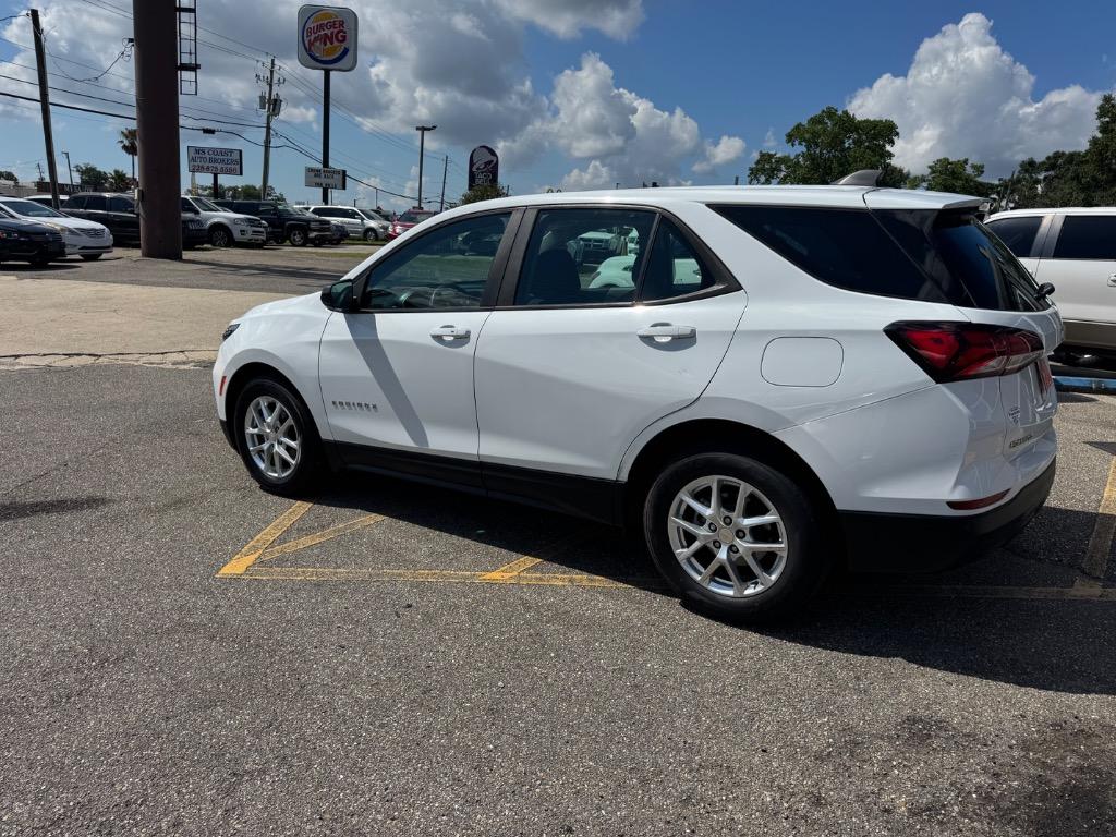 2022 Chevrolet Equinox - $16,300