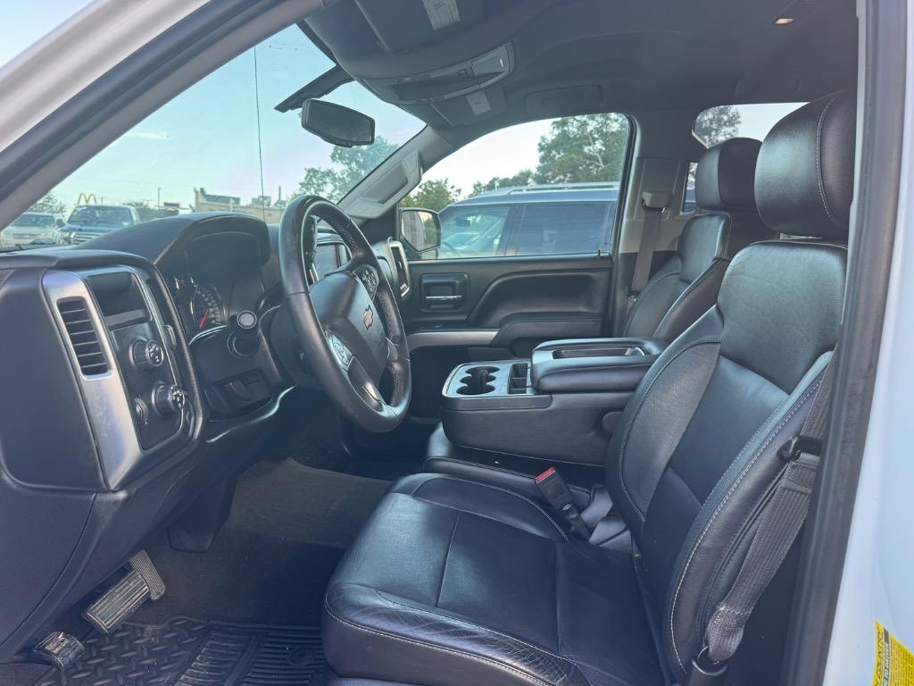 2015 Chevrolet Silverado - $15,900