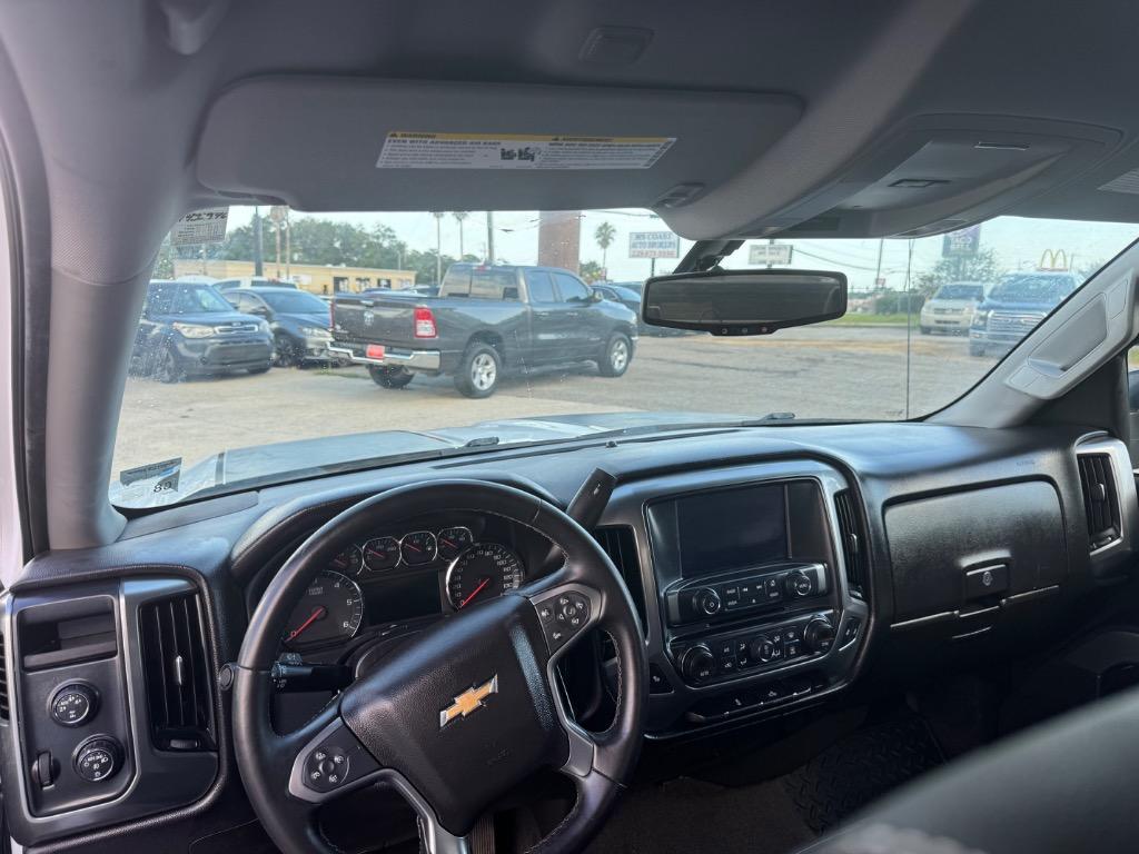 2015 Chevrolet Silverado - $15,900
