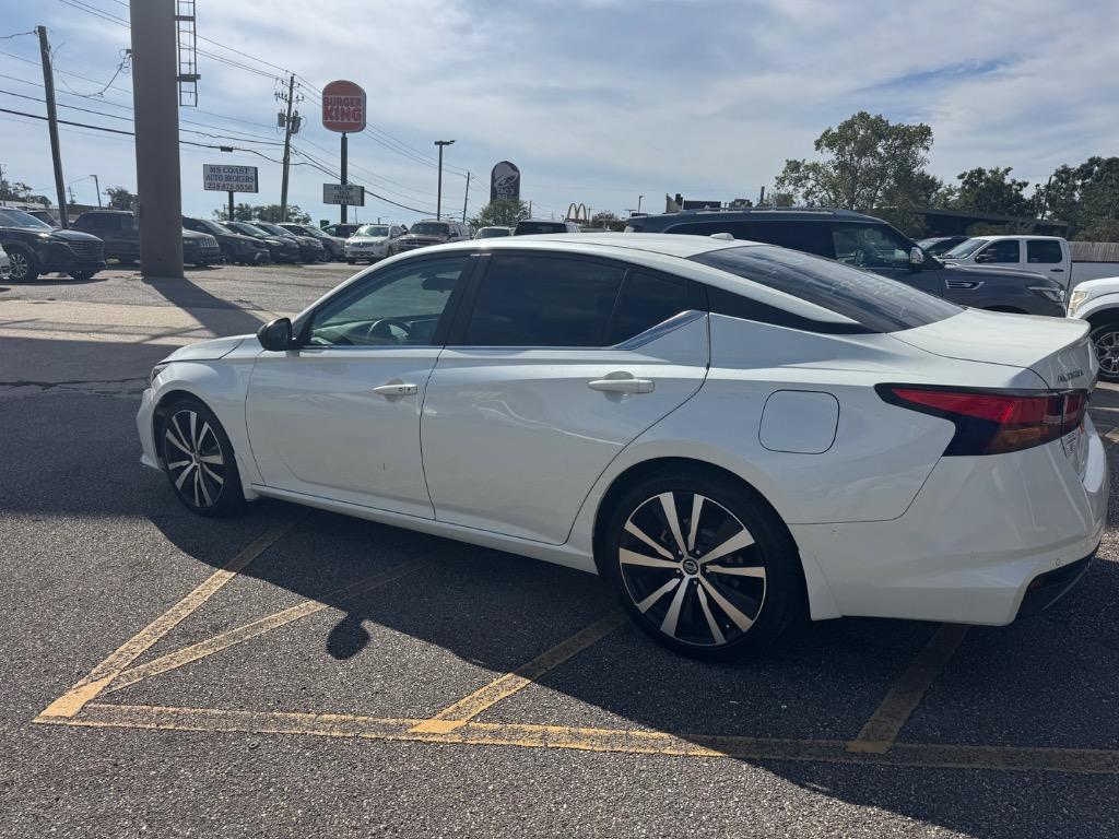 2020 Nissan Altima - $9,995