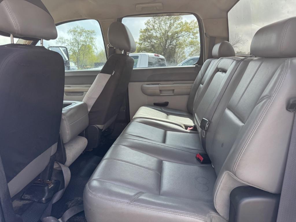 2013 Chevrolet Silverado - $19,995