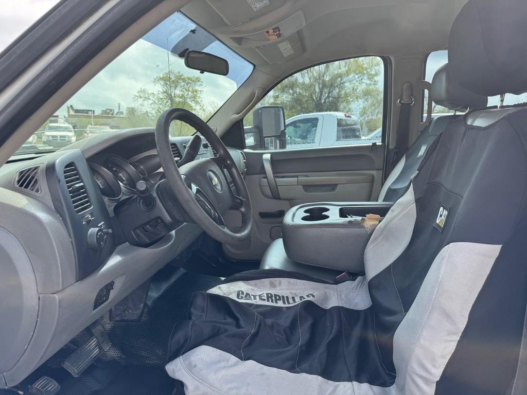 2013 Chevrolet Silverado - $19,995