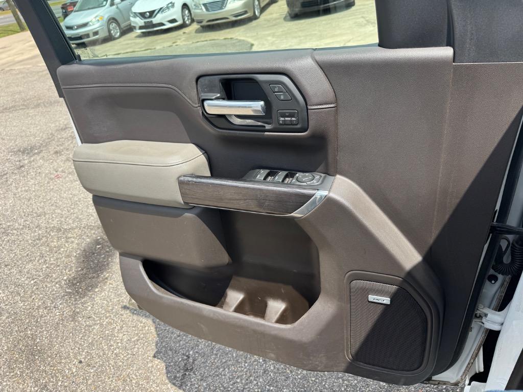 2019 Chevrolet Silverado - $23,600