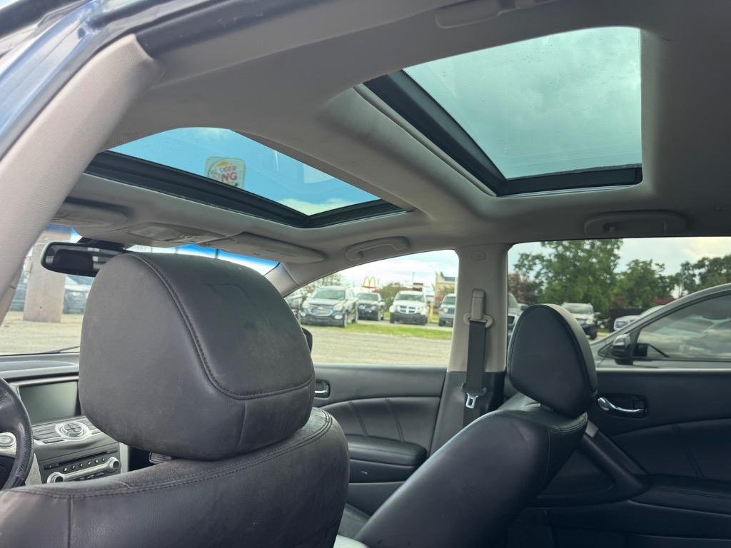 2012 Nissan Murano - $8,600
