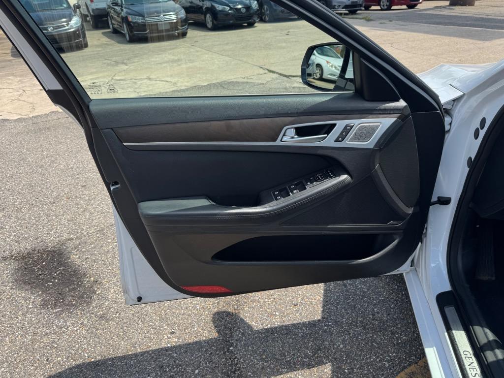 2018 Genesis G80 - $14,400