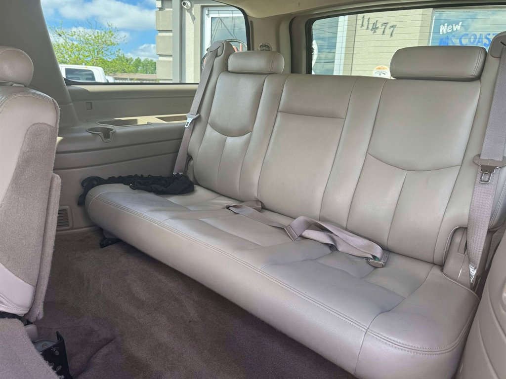 2004 Chevrolet Suburban - $5,995
