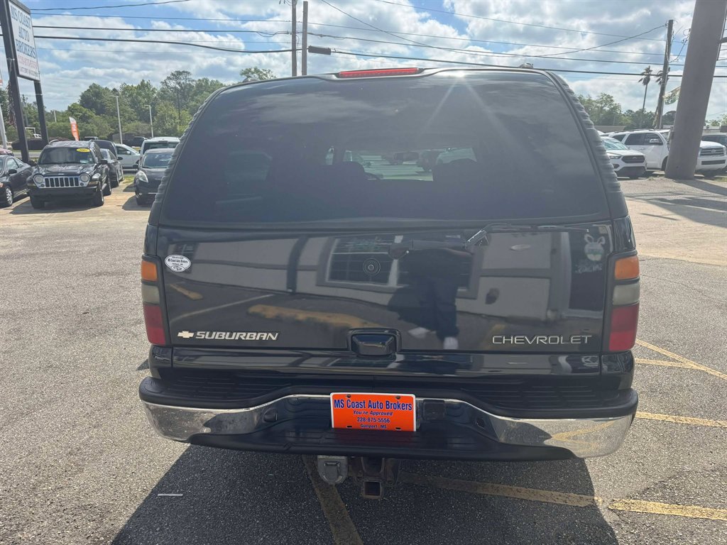 2004 Chevrolet Suburban - $5,995