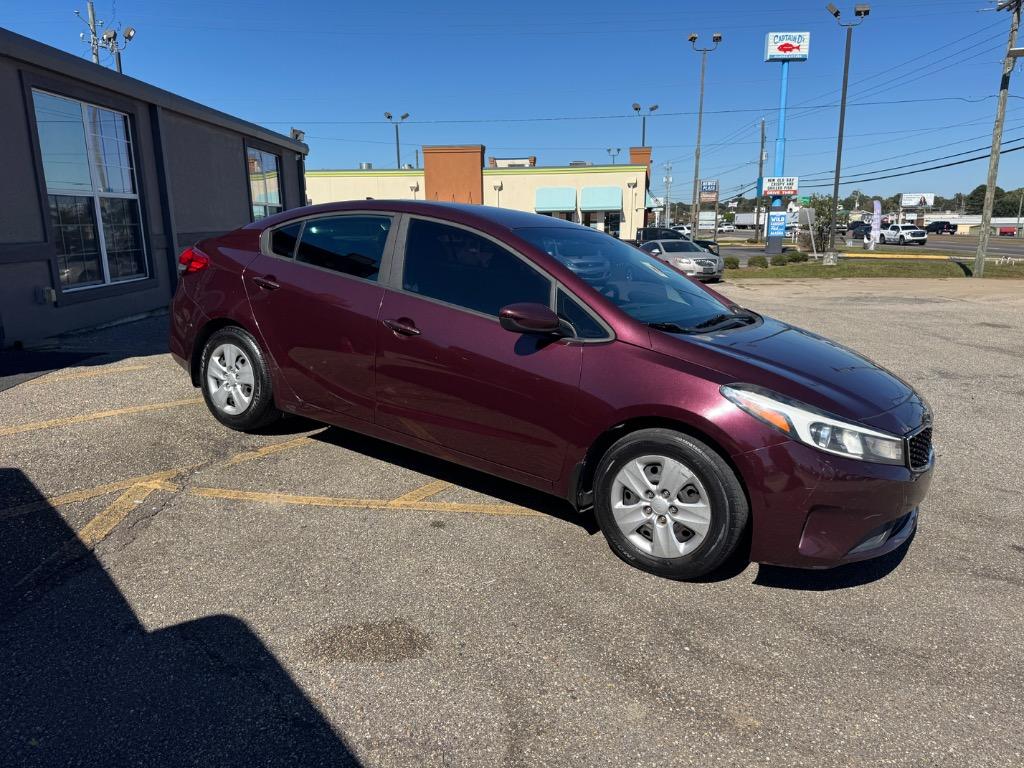 2018 Kia Forte LX Base