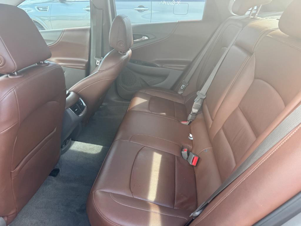 2018 Chevrolet Malibu - $11,500