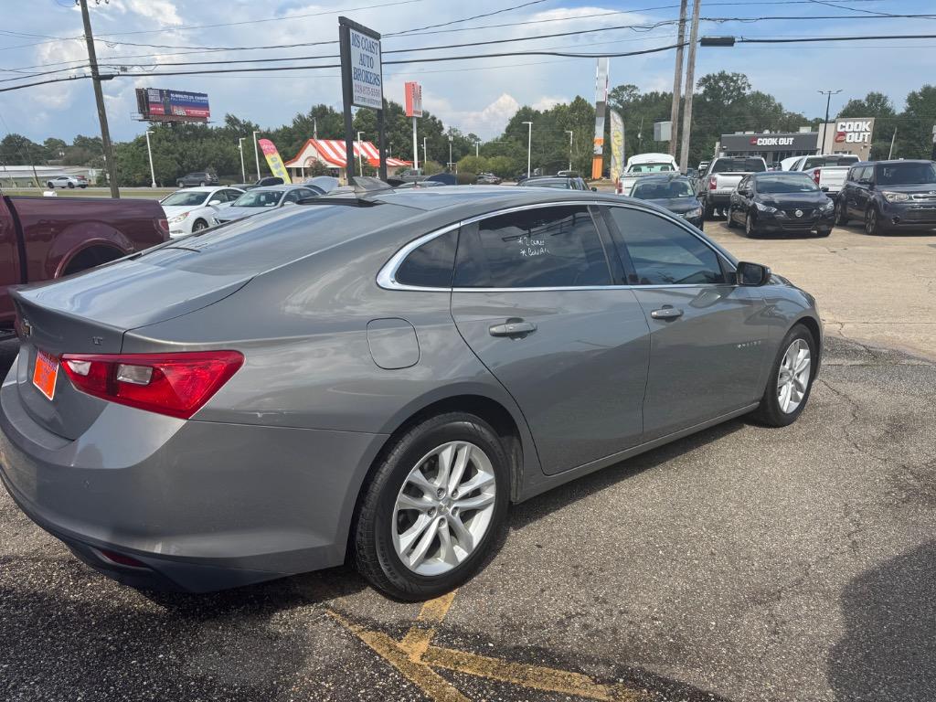 2018 Chevrolet Malibu - $11,500