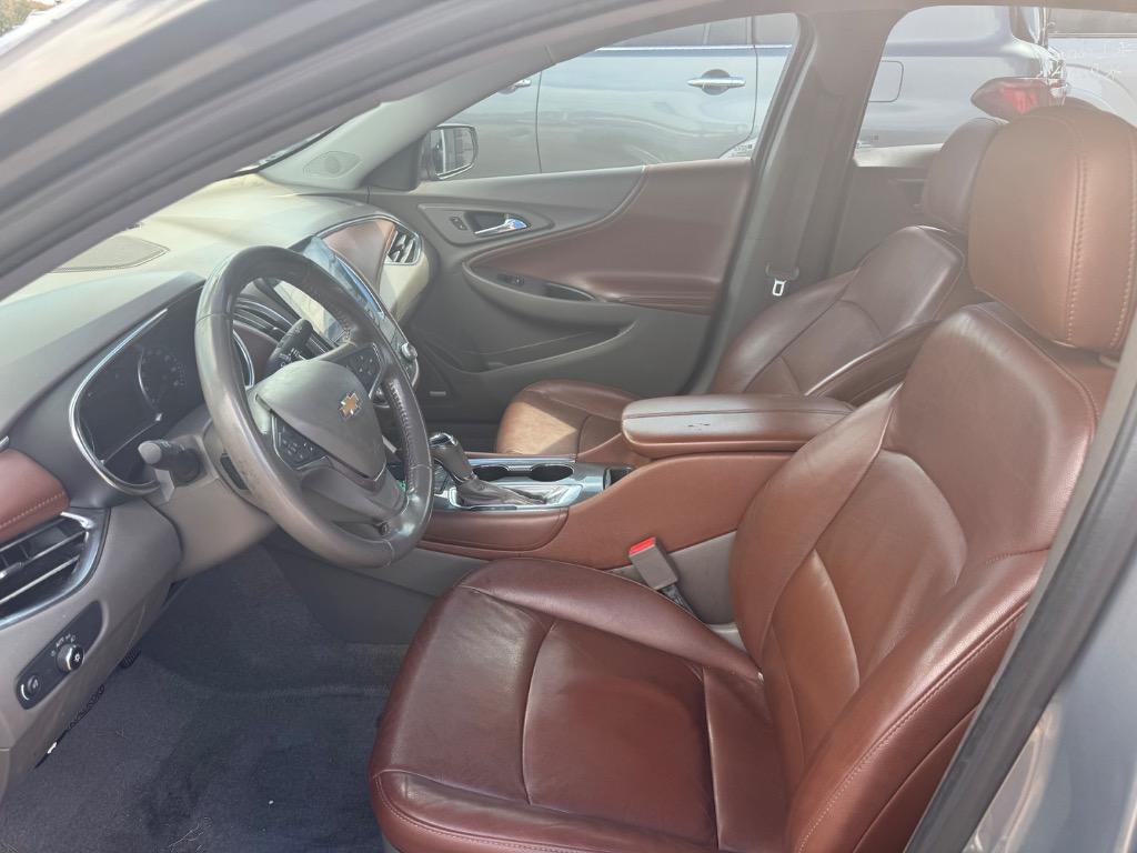2018 Chevrolet Malibu - $11,500