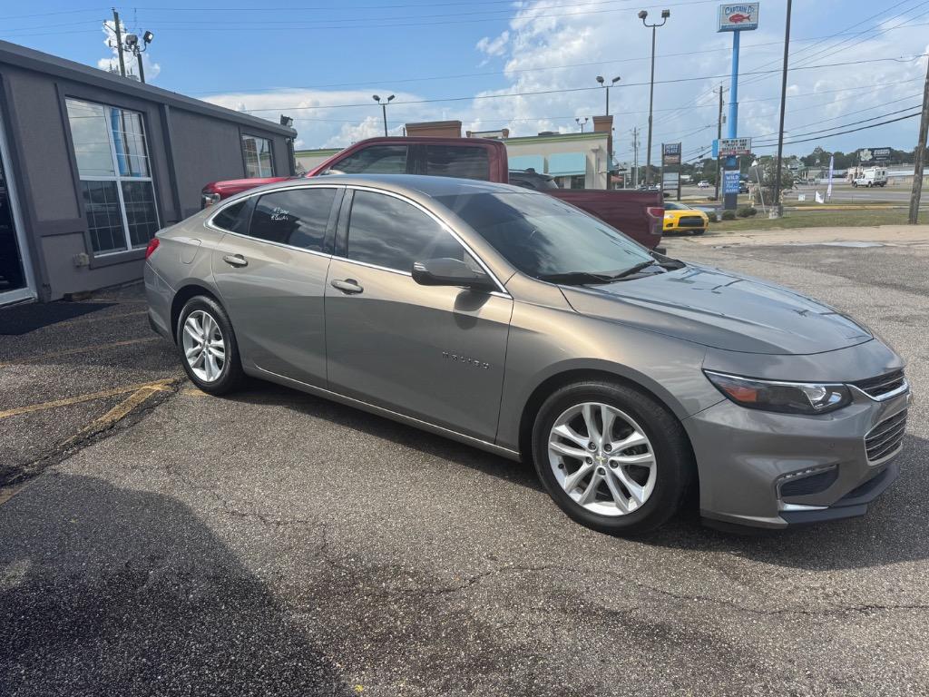 2018 Chevrolet Malibu - $11,500
