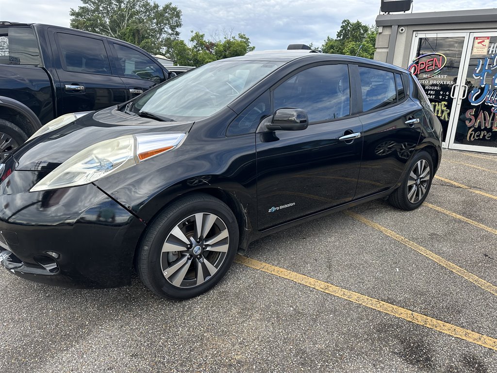 2014 Nissan LEAF S photo