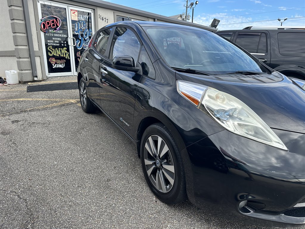 2014 Nissan LEAF S photo