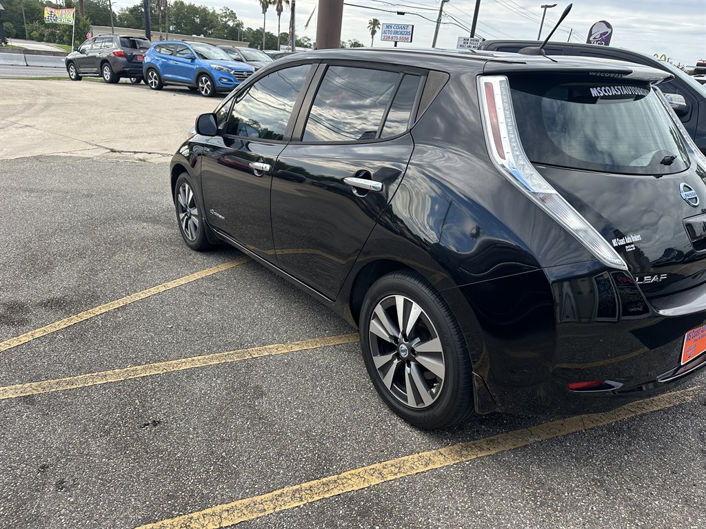 2014 Nissan LEAF S photo