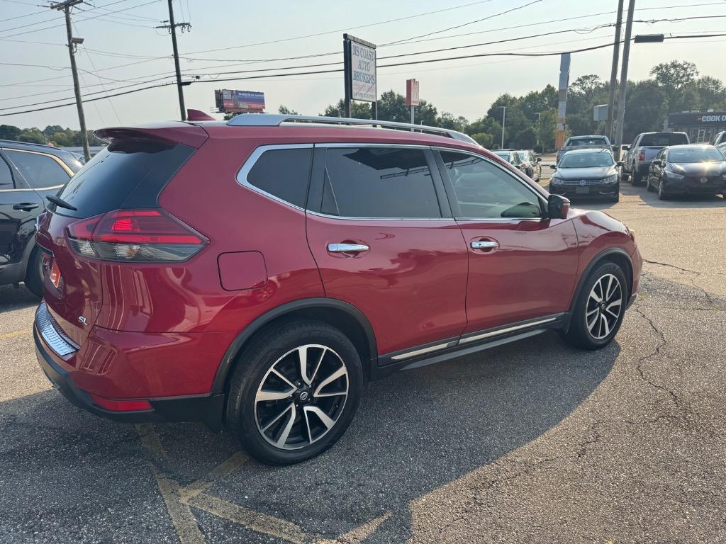 2017 Nissan Rogue - $10,995