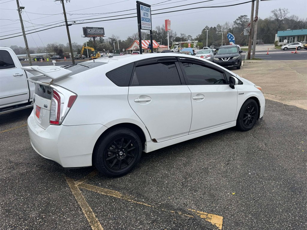 2012 Toyota Prius Two photo