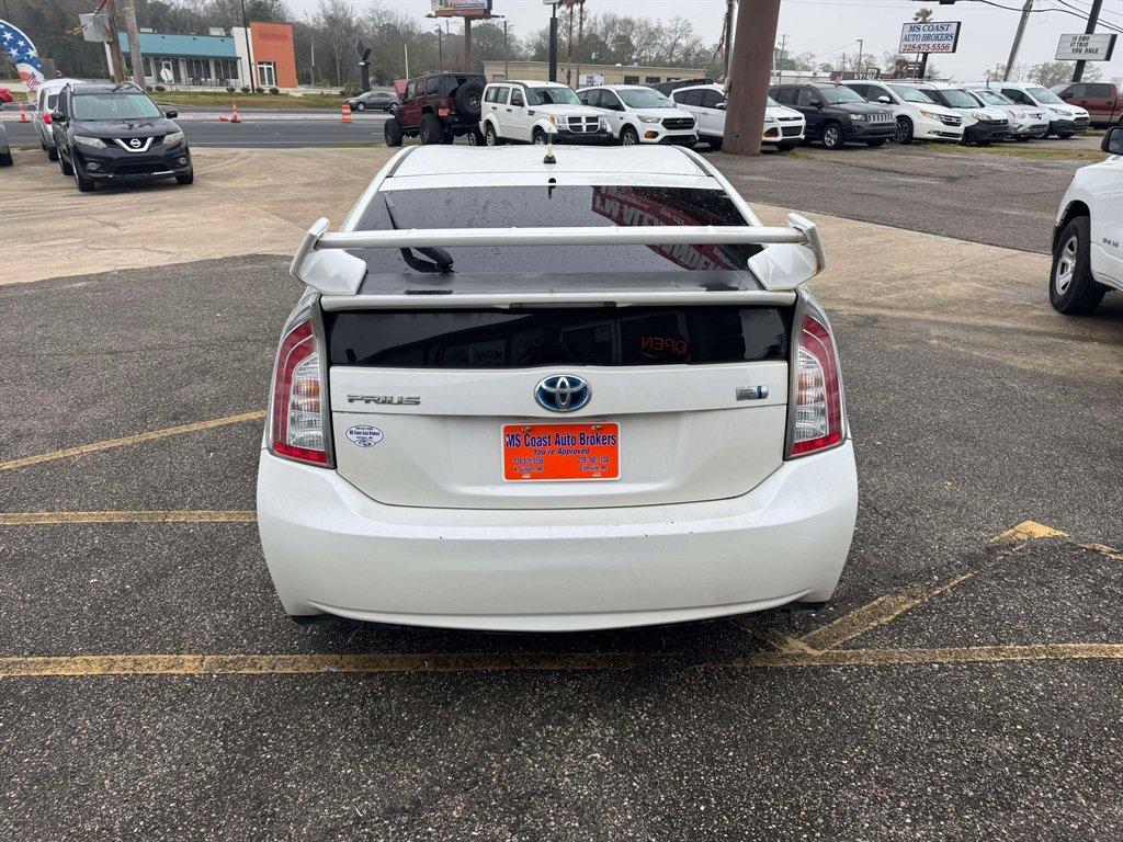 2012 Toyota Prius Two photo