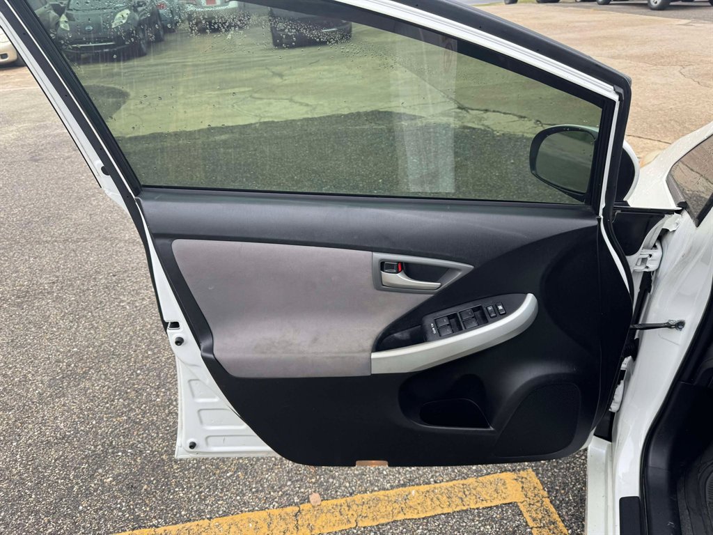 2012 Toyota Prius Two photo