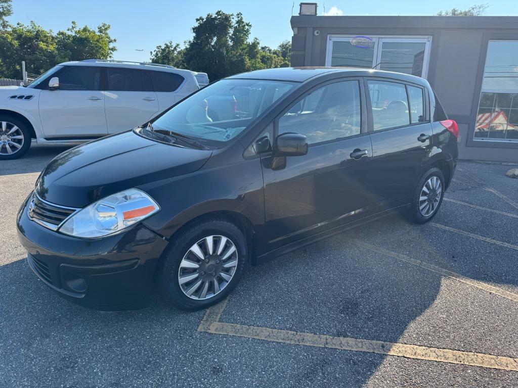 2010 Nissan Versa - $5,995