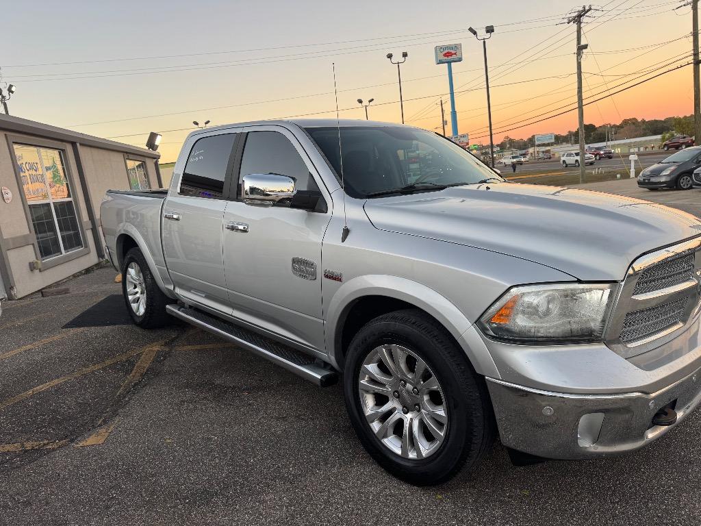 2015 Ram 1500 - $14,995