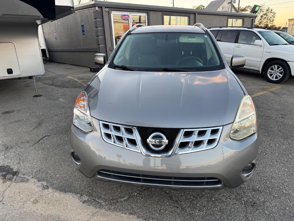 2013 Nissan Rogue - $10,500