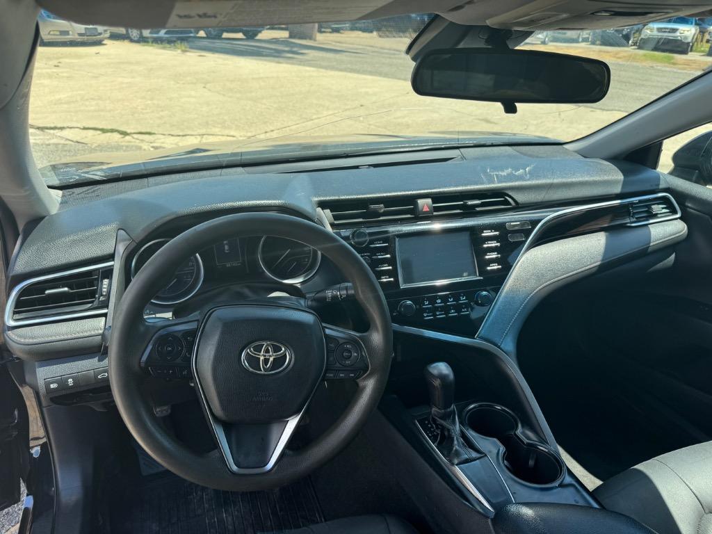 2018 Toyota Camry - $16,700