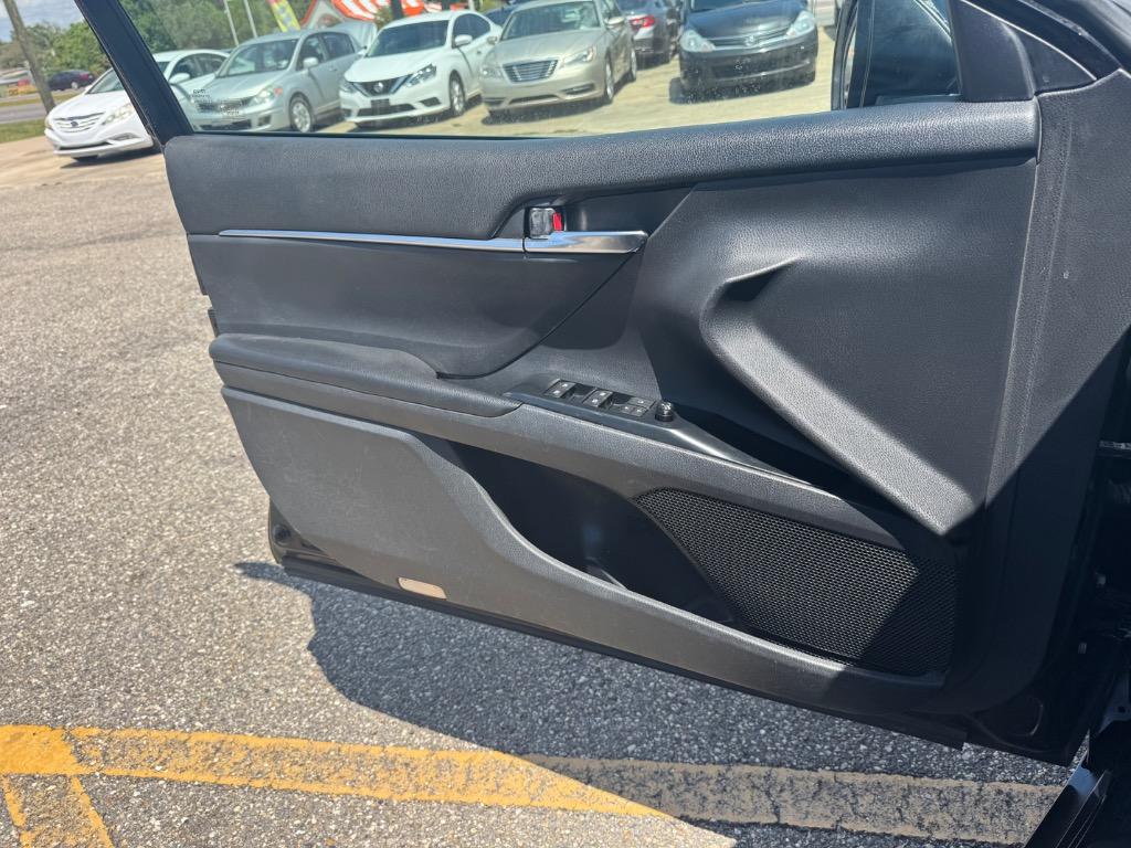 2018 Toyota Camry - $16,700