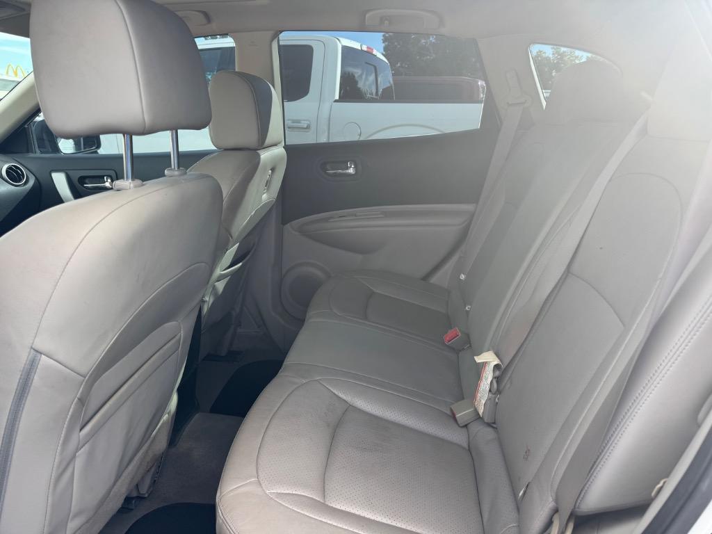 2013 Nissan Rogue - $9,400