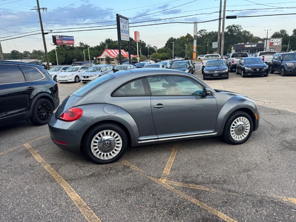 2015 Volkswagen Beetle - $12,500