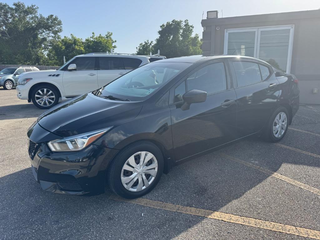 2020 Nissan Versa - $8,400