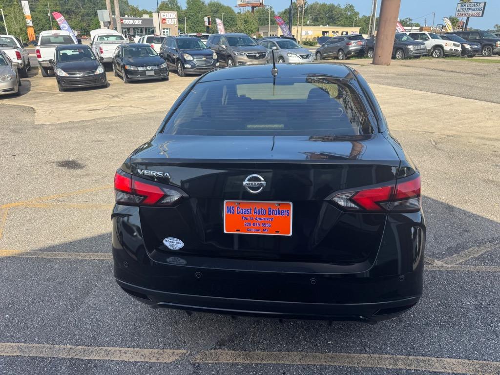 2020 Nissan Versa - $8,400