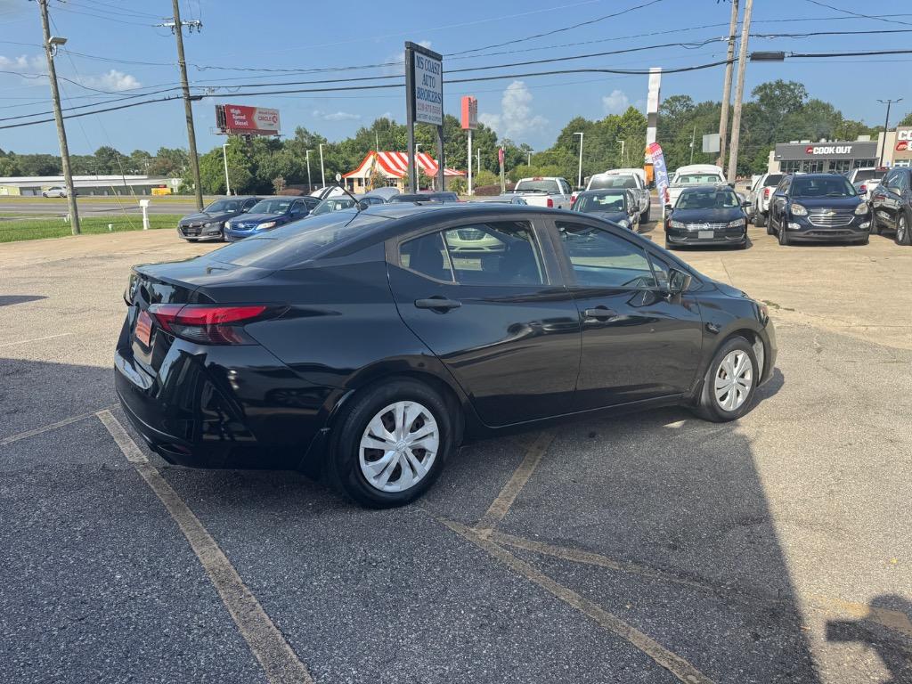 2020 Nissan Versa - $8,400