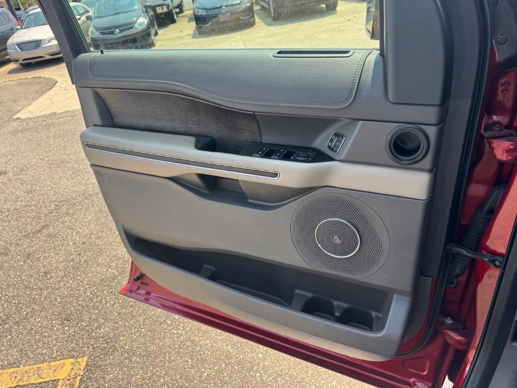 2018 Ford Expedition - $16,995