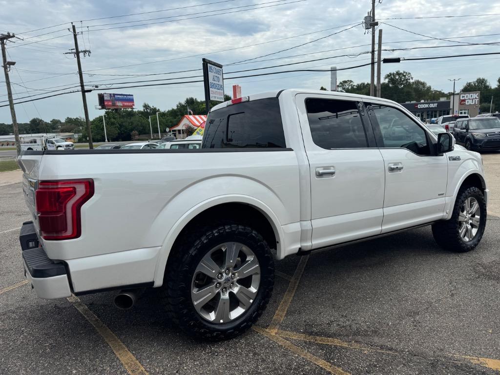 2017 Ford F-150 - $22,995