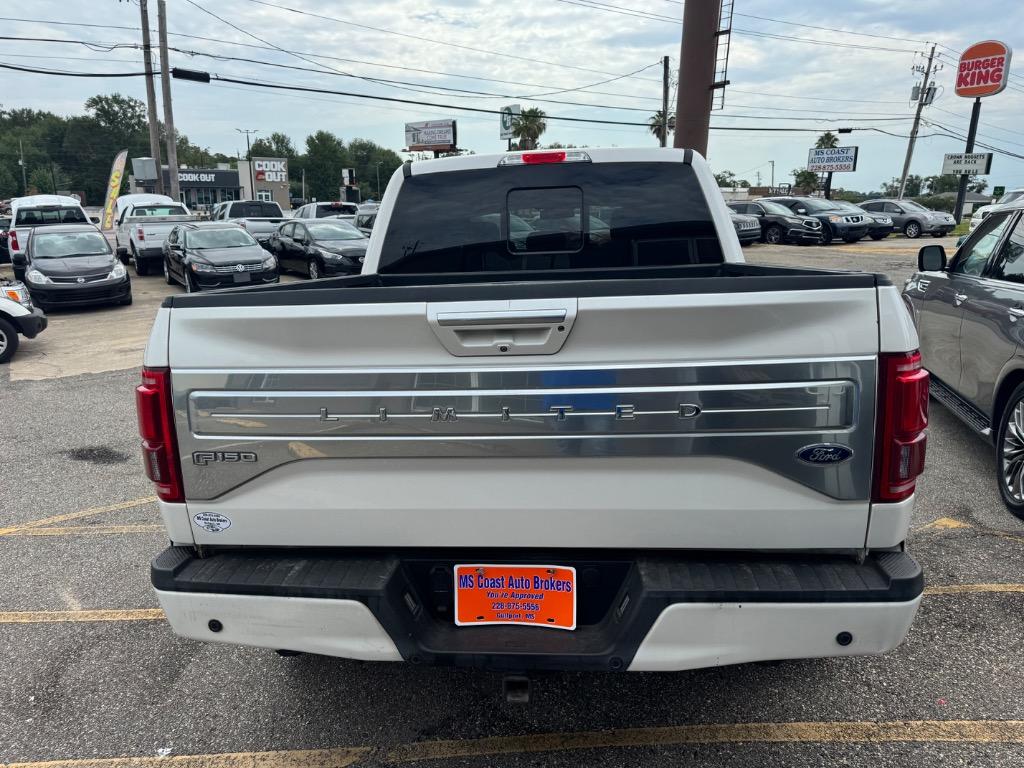 2017 Ford F-150 - $22,995