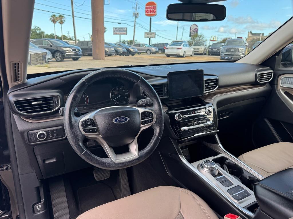 2021 Ford Explorer - $23,995