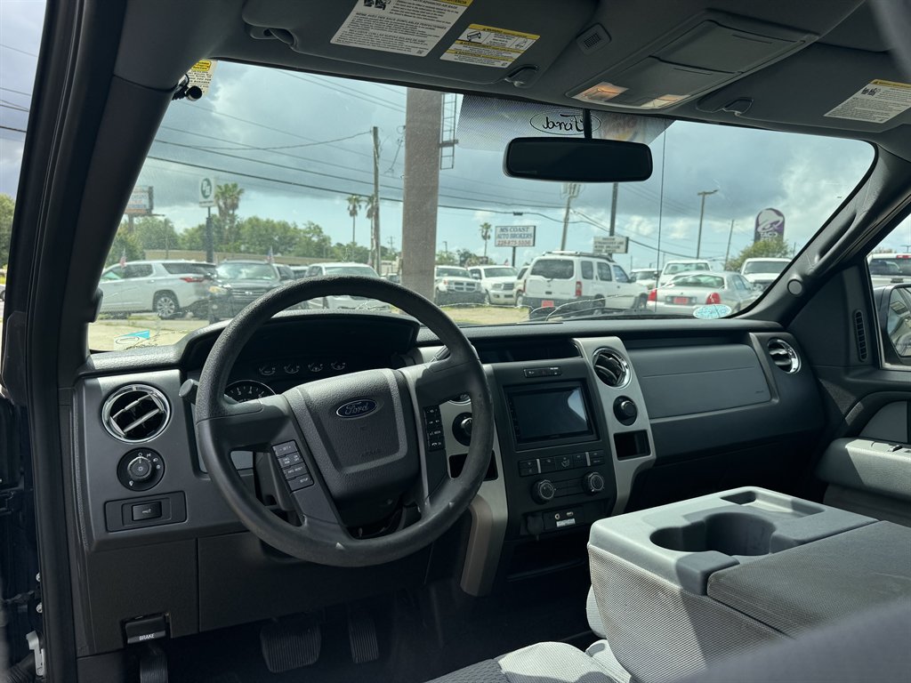 2014 Ford F-150 FX4 photo