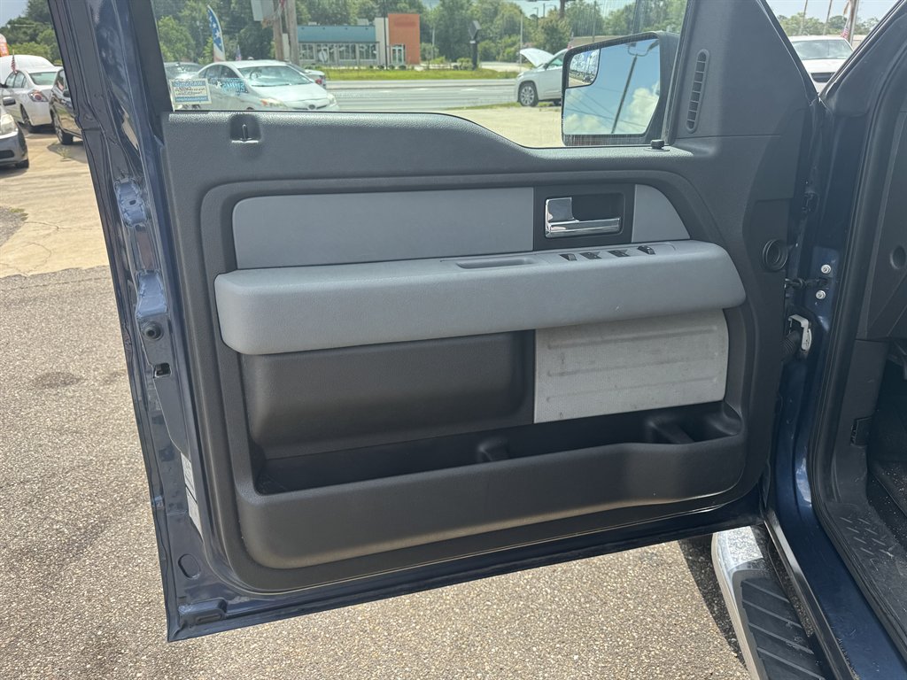 2014 Ford F-150 FX4 photo