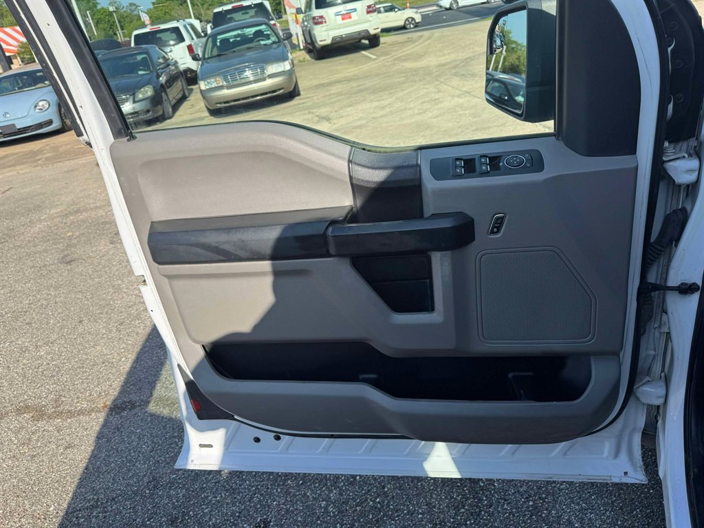 2017 Ford F150 XL photo