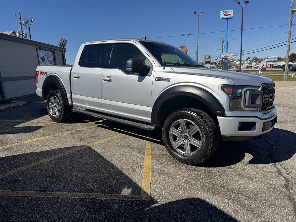2019 Ford F150 XLT photo