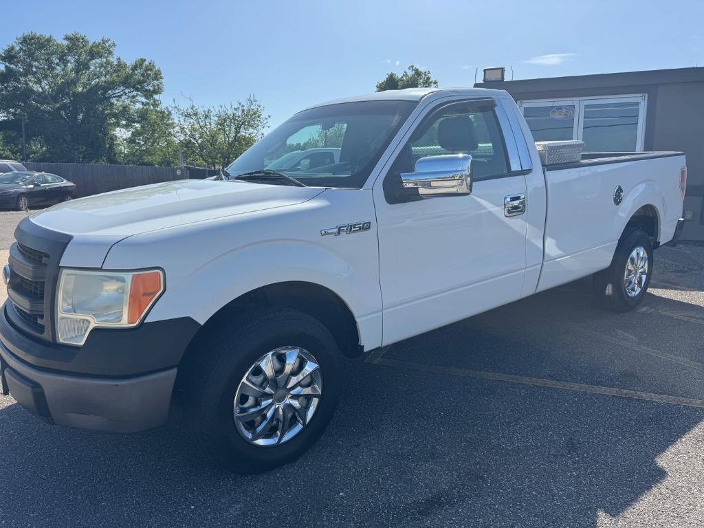 2013 Ford F-150 - $11,995